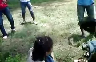 XXX मादक महिला आहे एकेकाळी वर एक माणूस आहे मोठ्या पुरुषाचे जननेंद्रिय