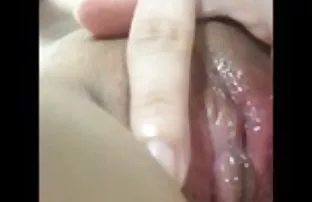 XXX एक हाडकुळा मुलगी banged बेड वर