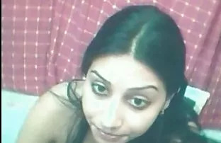 XXX फाडले मध्ये एक मुलगी गांड नितंब आणि खालावली तिचा चेहरा