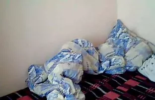 XXX सडपातळ भरीव तरूणी टेकवले रशियन बूल्ला