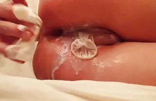XXX वेश्या प्रचंड स्तन आणि गांड चाटणे तिघांनी करायचा