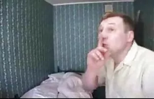 XXX रशियन मुले fucked प्रौढ नर्स दोन