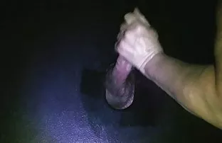 XXX स्त्री पुरुष समागम वूड्स मध्ये एक तरुण सहकारी प्रवासी