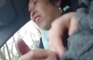 XXX चांगला vitriana बाथरूम मध्ये एक उग्र बोल्ट