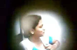 XXX कुमारिका सारा पामर प्रथमच चव लंड आणि fucked