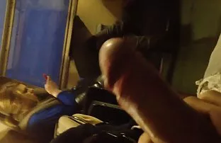 XXX मोठा माणूस Fucks निविदा पुच्ची आकर्षक hussy