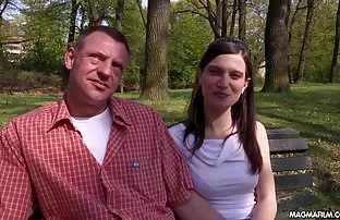 XXX पाऊल fetishist फाडून टाकले पुच्ची दाट तपकिरी रंगाचा केसाची व्यक्ती