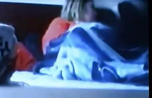 XXX फारच सुंदर सोनेरी केस व गोरी त्वचा स्थायी कर्करोग वेंकी आ