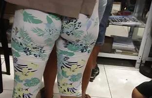 XXX लवलेस बेड मध्ये मारणे रशियन मैत्रीण