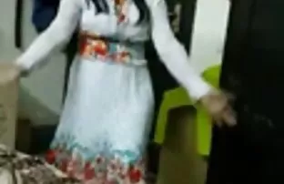 XXX रशियन मिरपूड fucked गोड सोनेरी केस व गोरी त्वचा मध्ये सर्व तीन crevices