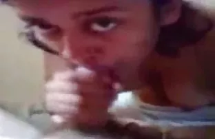 XXX सुबक milf एक भाग लिंग
