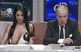 XXX लज्जतदार सोनेरी केस व गोरी त्वचा उपचार कुद्रेमुख आणि मजबूत लंड